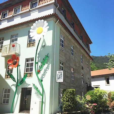 Hotel Central Jardim Geres Bagian luar foto
