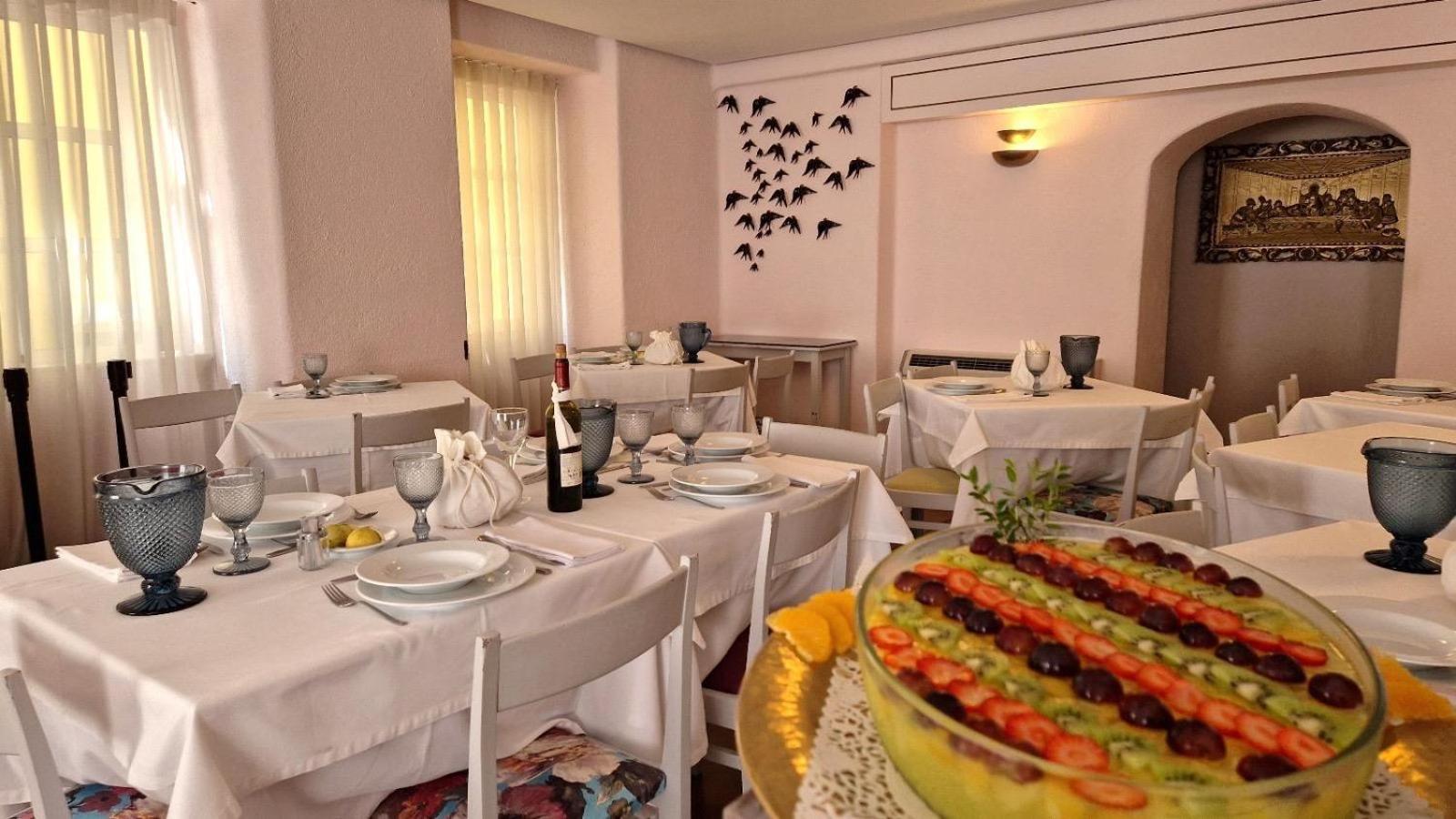 Hotel Central Jardim Geres Bagian luar foto