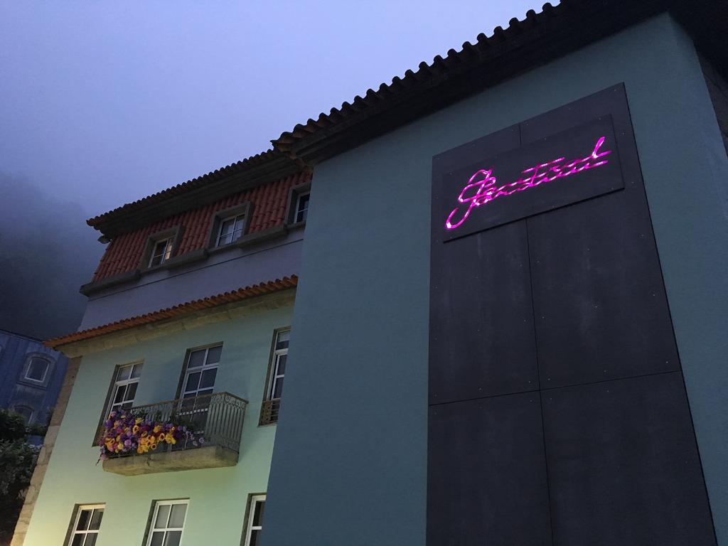 Hotel Central Jardim Geres Bagian luar foto